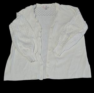 White Button-Up Cardigan | M